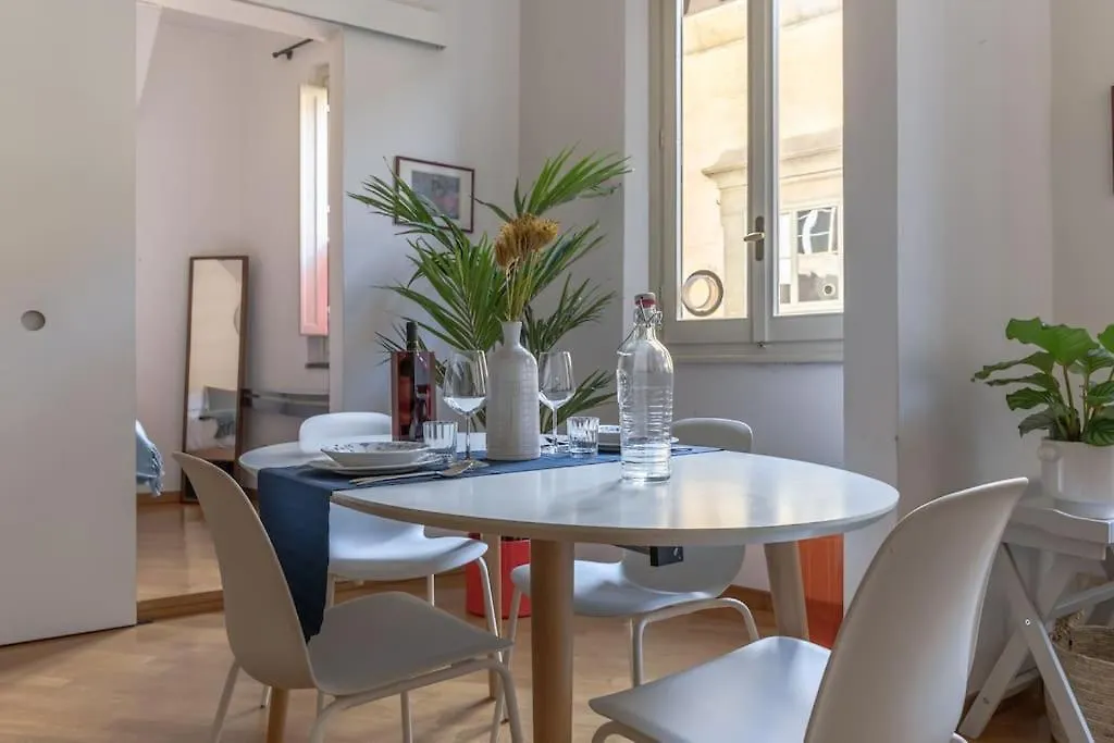 Parione Apartment Floransa 0*,  İtalya